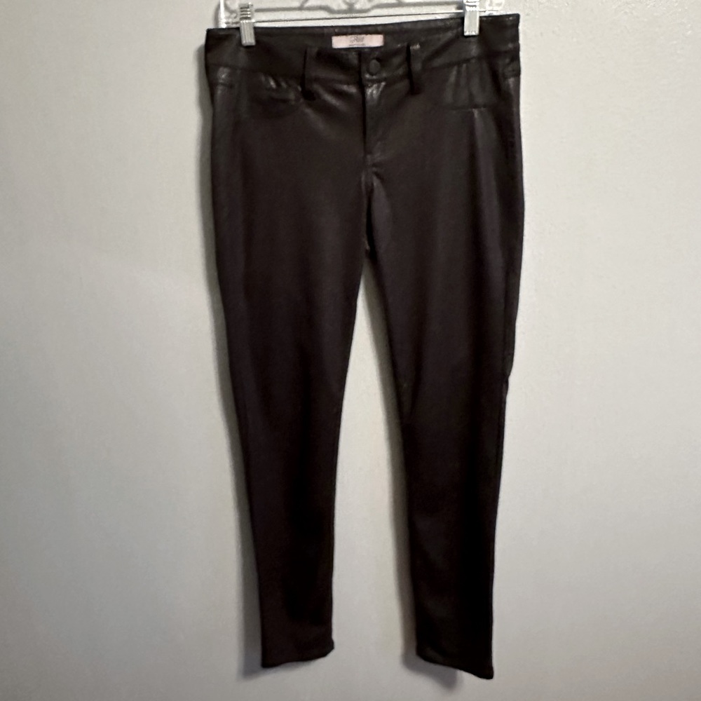 GRAY SAKS FIFTH AVENUE BLACK SNAKE PRINT PANTS. SIZE 28.